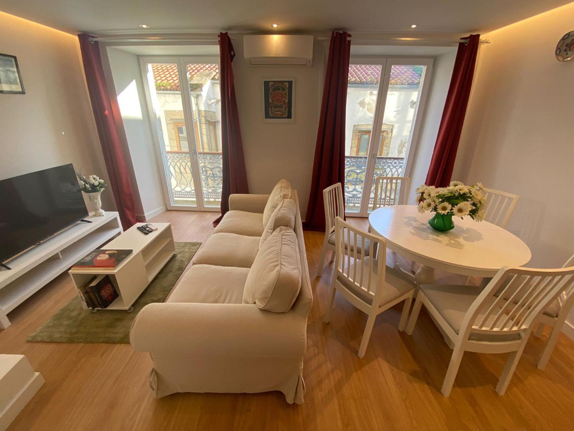 Apartamento En El Casco Antiguo De Bayona 바이오나 외부 사진